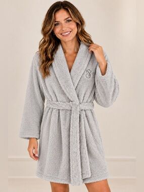 Victoria's Secret Grey Sherpa Teddy Fleece Short Robe XS/S Cozy Plush Bathrobe